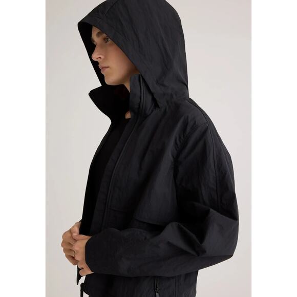 Quince Water Repellent Windproof Lightweight Hooded Jacket Black Medium - Picture 2 of 13